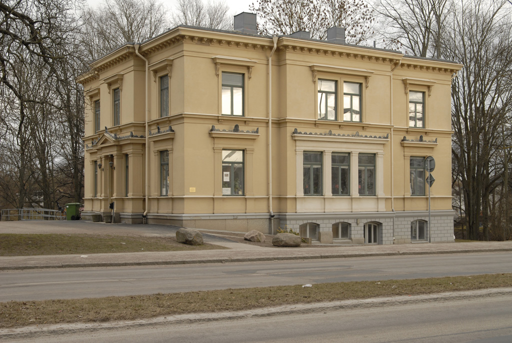 Villa Ådala, Musikskolans hus under många år. ÖM